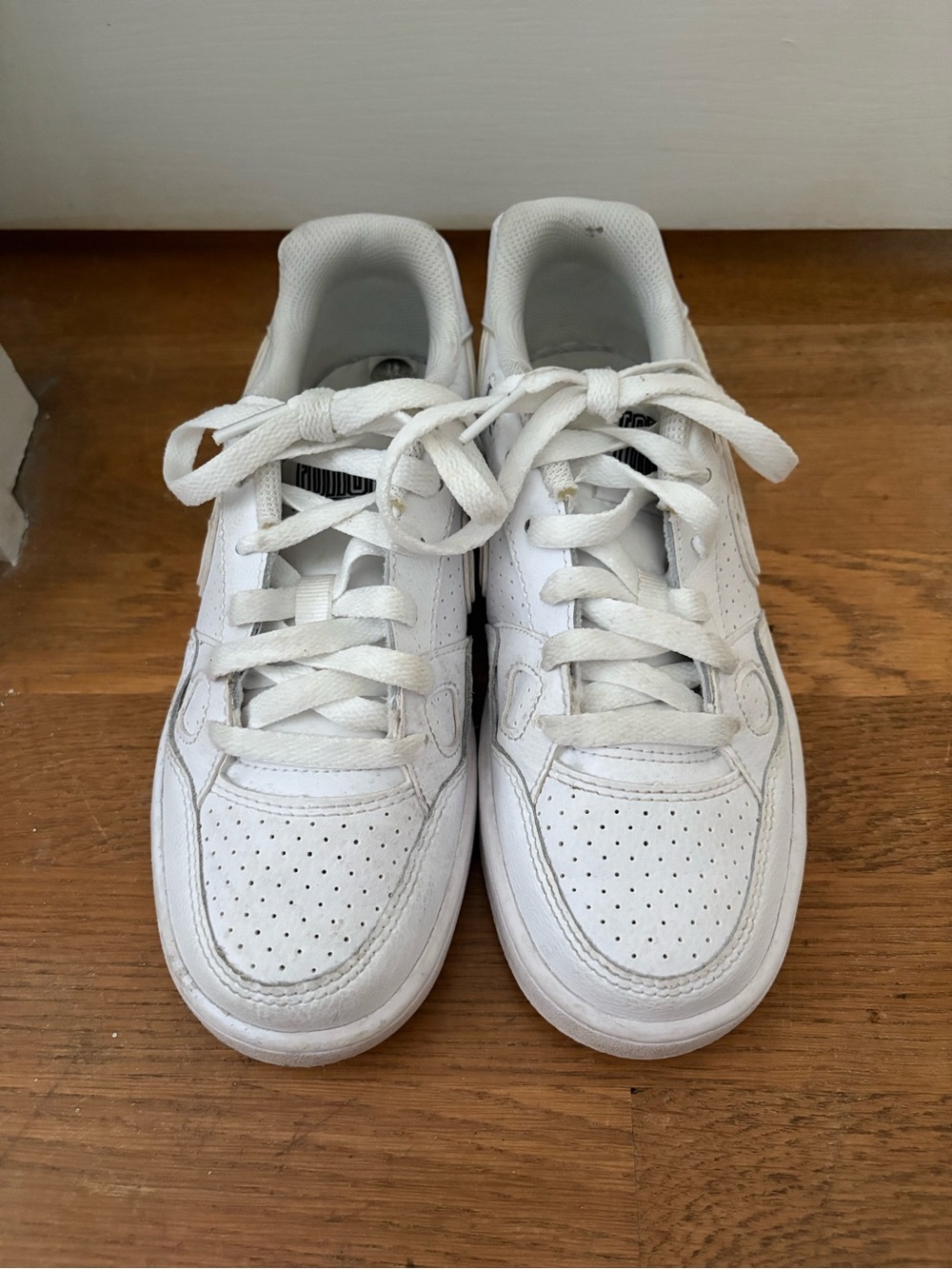 Boys Nike Air Force Classic White Leather  Sneakers